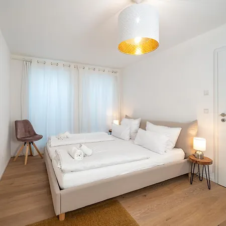 Liboria: Stylisches Haus; Sauna ; 4min Zum