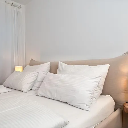 Liboria: Stylisches Haus; Sauna ; 4min Zum *