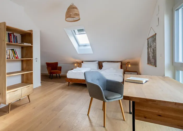 Liboria: Stylisches Haus; Sauna ; 4min Zum * Seehausen am Staffelsee